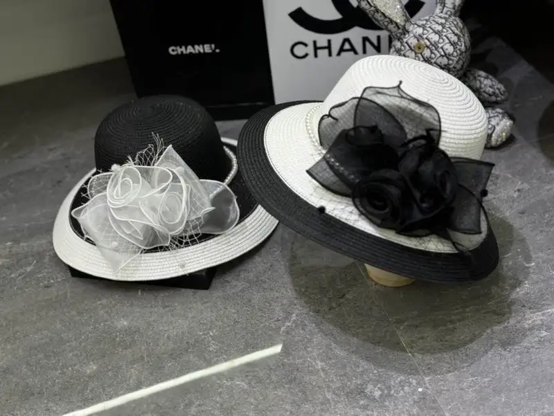 Chanel top hat dx130